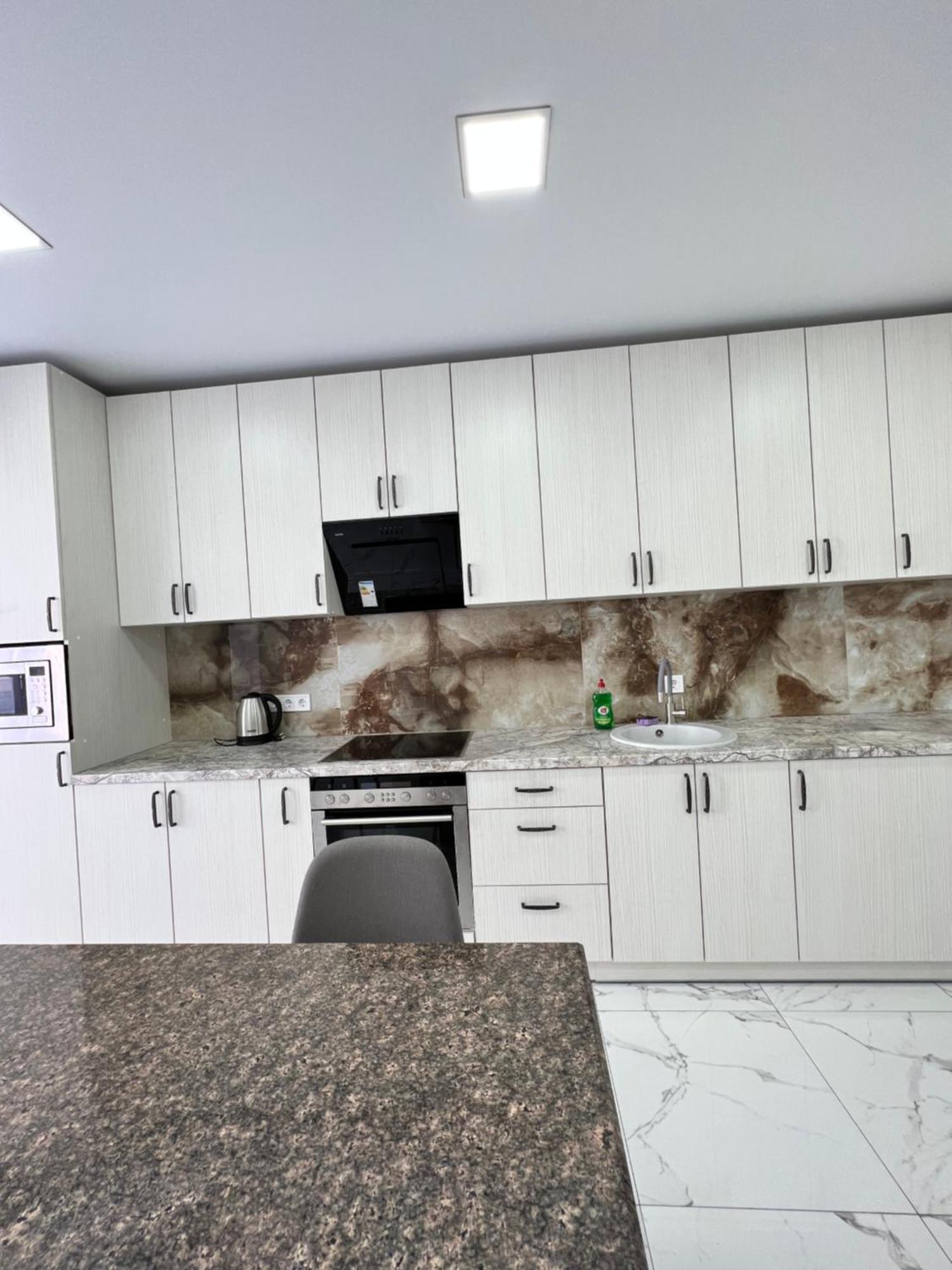 Gold Apartment Vysochana18 Івано-Франківськ Екстер'єр фото