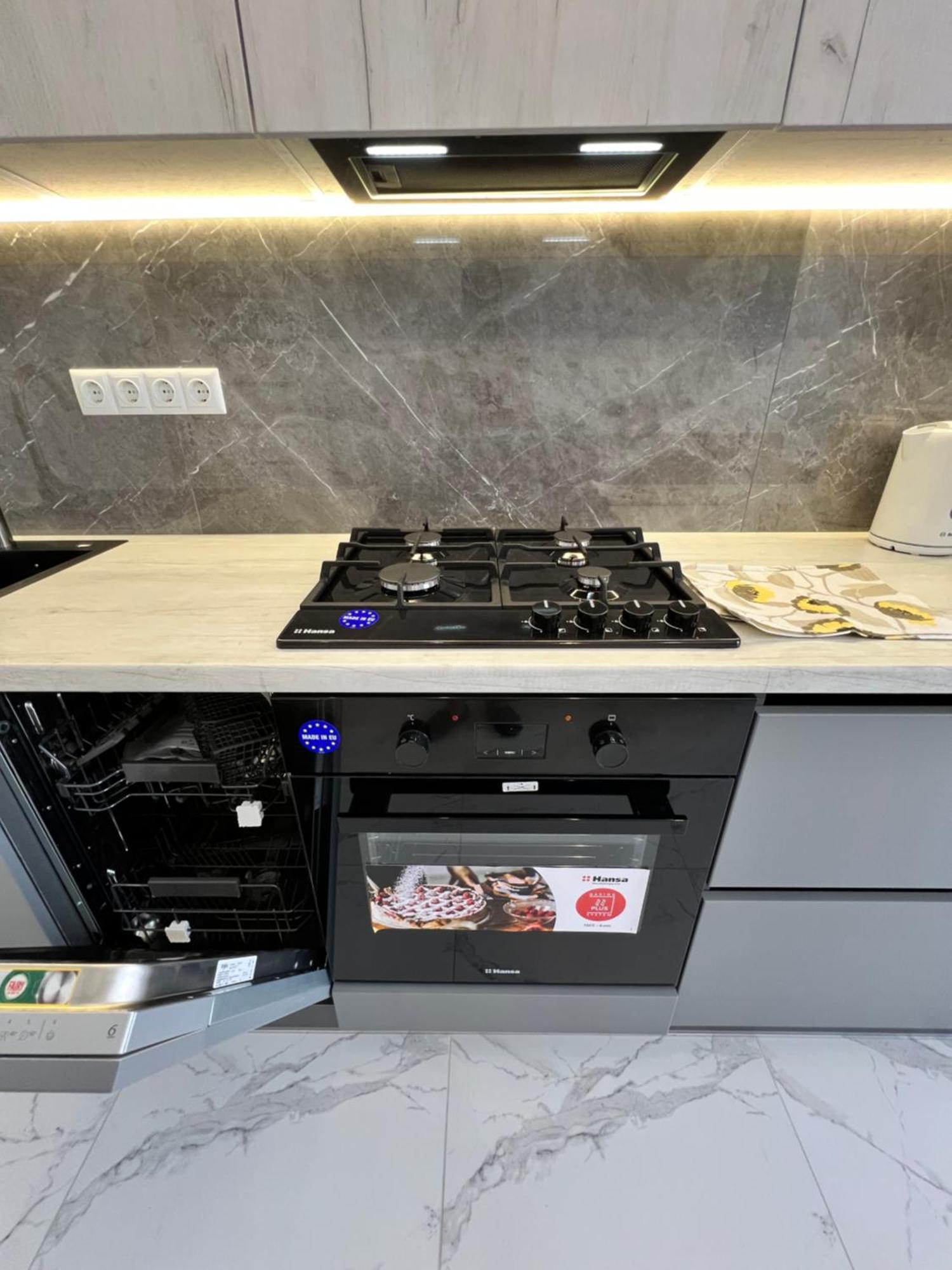Gold Apartment Vysochana18 Івано-Франківськ Екстер'єр фото